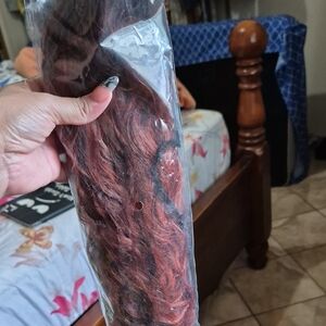 Natural Wave Hair Extension - Red and Black